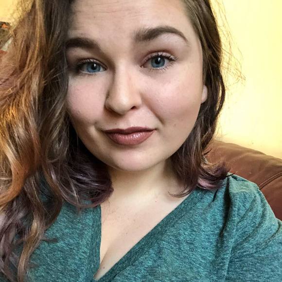 Meet your Posher, Danie - Picture 1 of 6